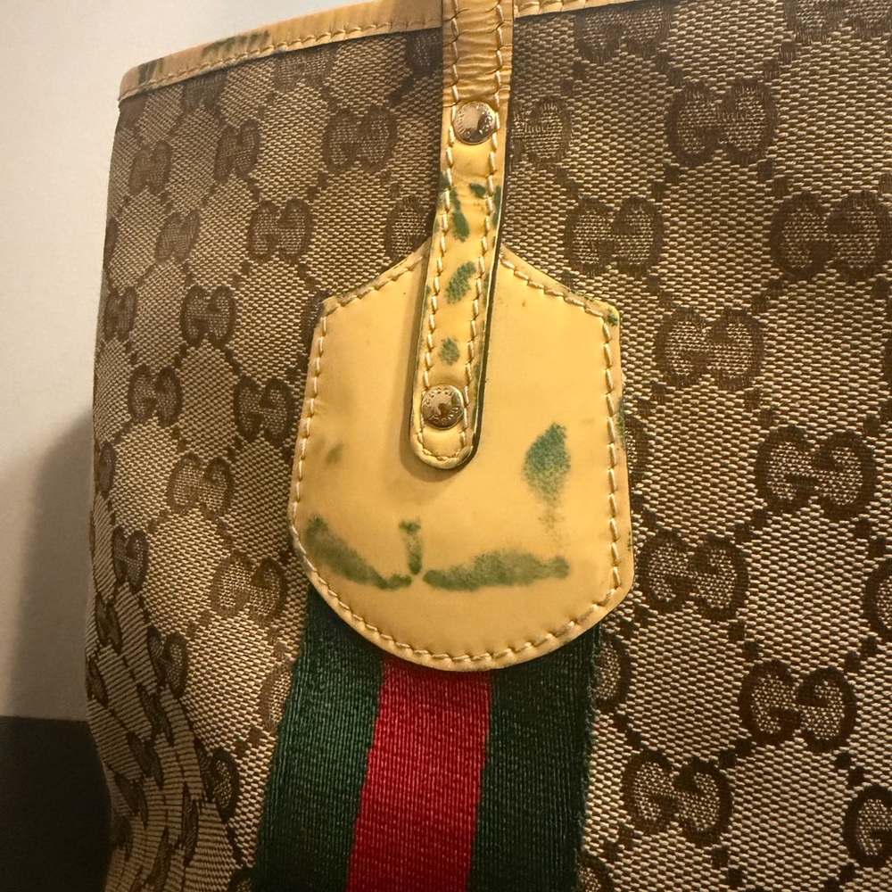 Gucci Beige Tote with Yellow and Green-Red Stripes - Picture 5 of 9